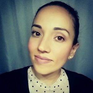 Meet your Posher, Adriana